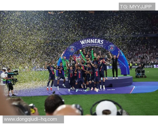 中超精彩对决巴黎圣日耳曼以四球大胜AC米兰引发全场狂欢